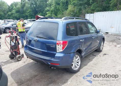 2011 Subaru Forester 2.5X Limited from USA, damaged, VIN JF2SHAEC4BH714567